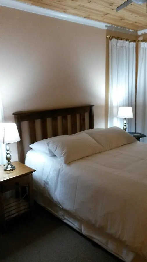 Guest house Haka Hana B&B Port Elizabeth